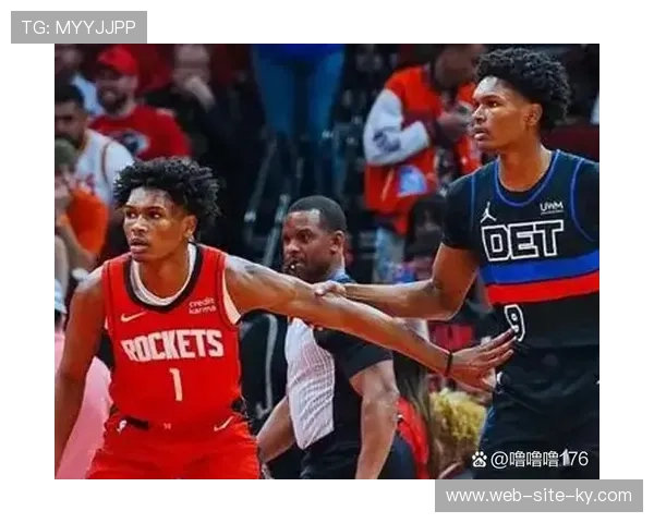 火箭末节关键时刻防守强度提升 造成对手连续失误完成比分反超